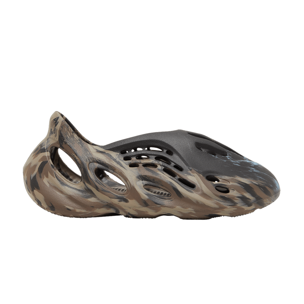 Deals on Men's Yeezy Foam Runner 'MX Cinder' on Sneakers.com