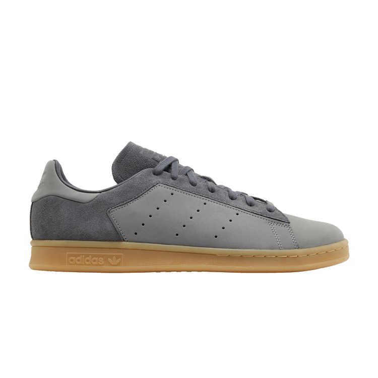 SＴAＮ ＴＨＥ MAＮ Deals on Men's Stan Smith 'Grey Gum' on Sneakers.com