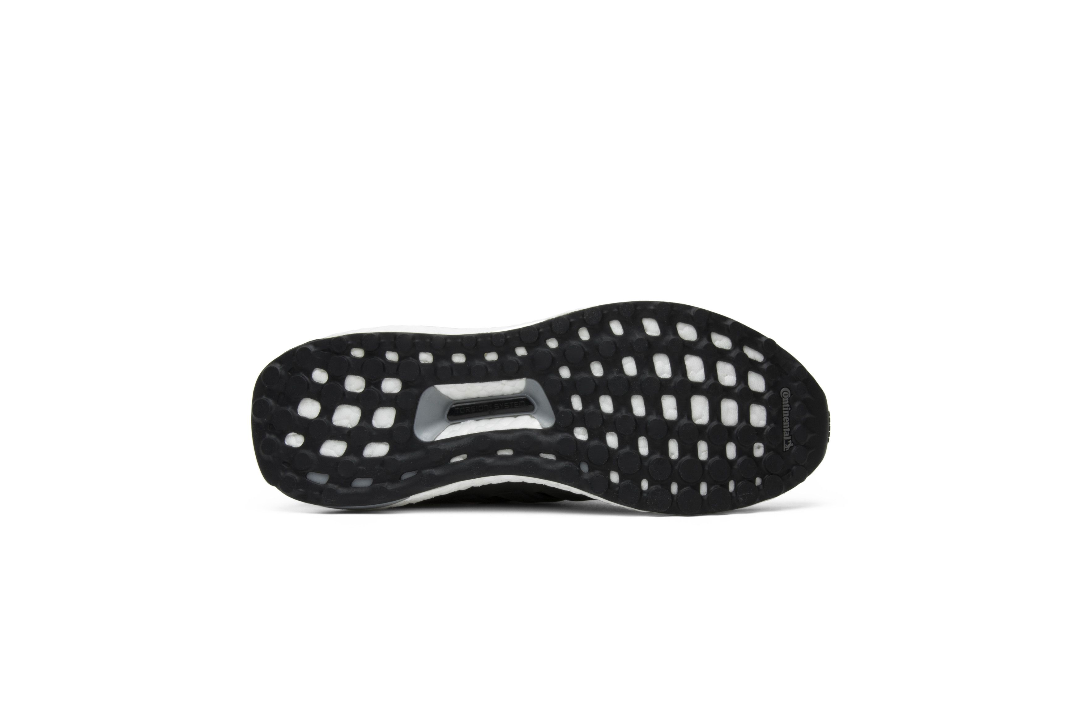 adidas gazelle silver green womens Adidas Ultra Boost 3.0 LTD Trace Cargo BA7748 Ultraboost 軍綠色– KixBros main image 0