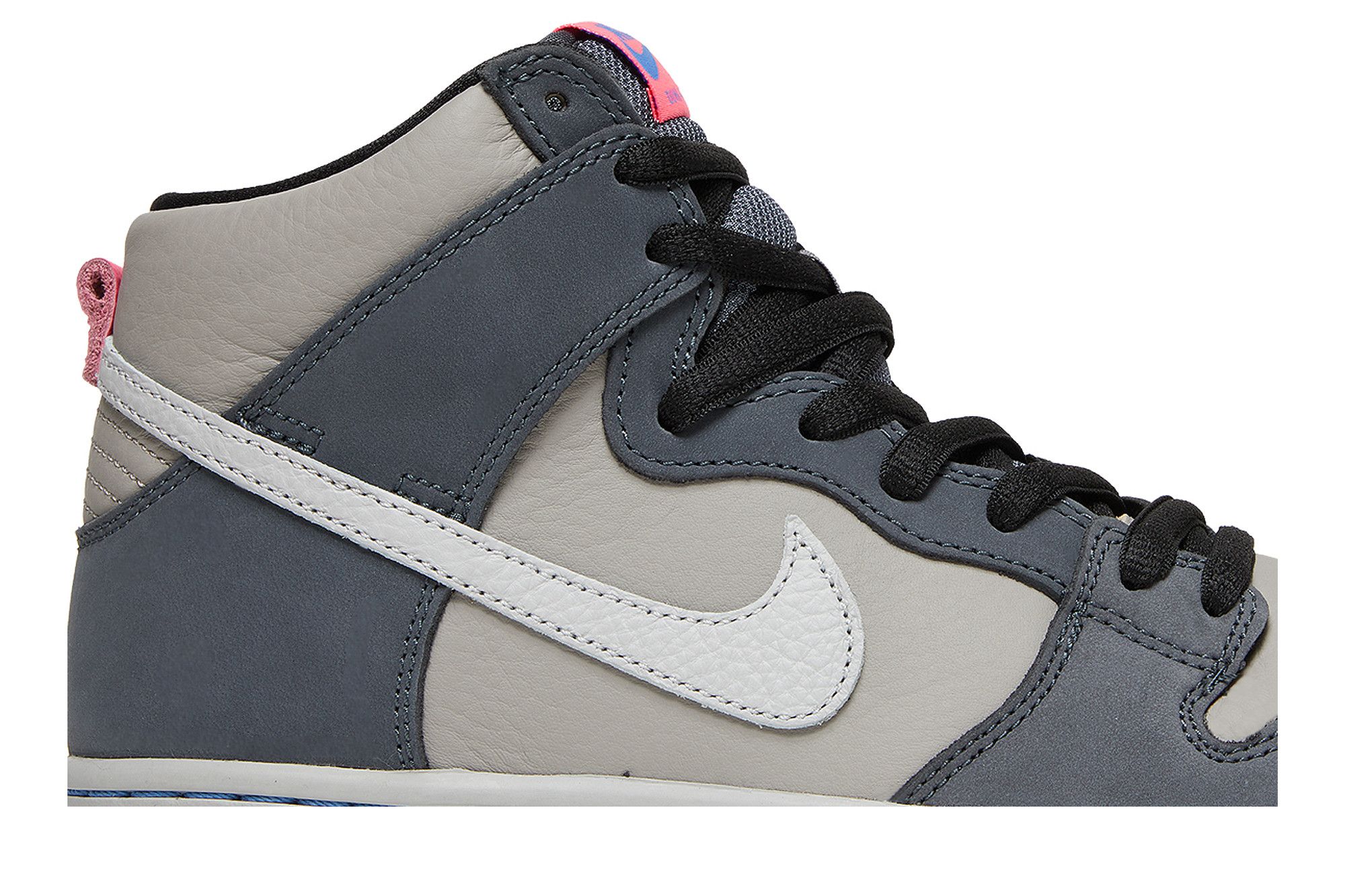 Deals on Men's Dunk High Pro SB 'Medium Grey' on Sneakers.com