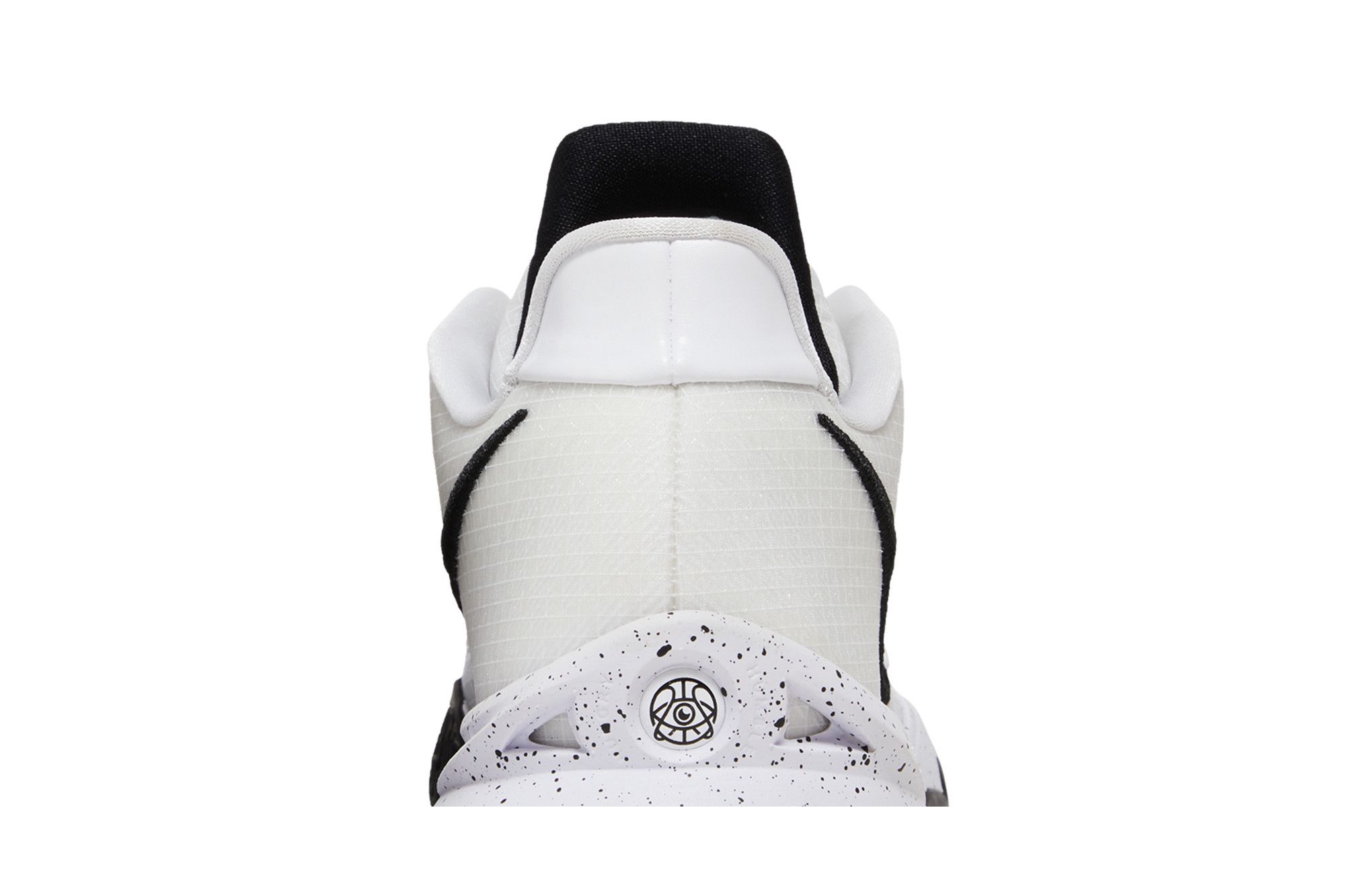 NWOB Nike Kyrie Low 4 TB 4 \'White\'
DM5041-100
Size 15 Kyrie Low 4 TB  main image 3