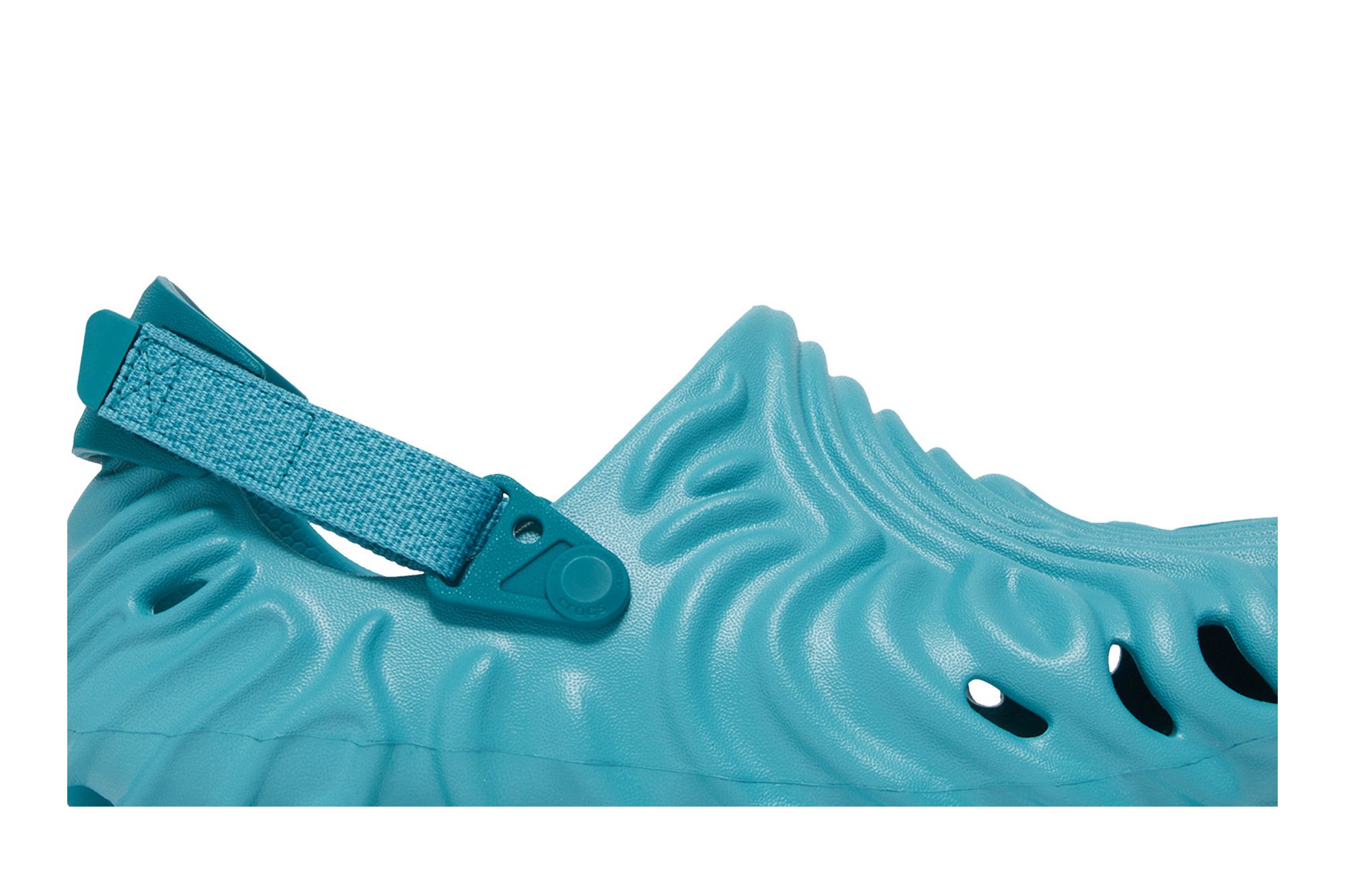 靴 SALEHE BEMBURY X CROCS POLLEX CLOG TIDE Salehe Bembury x CROCS Pollex Clogs TIDE Review & On Feet