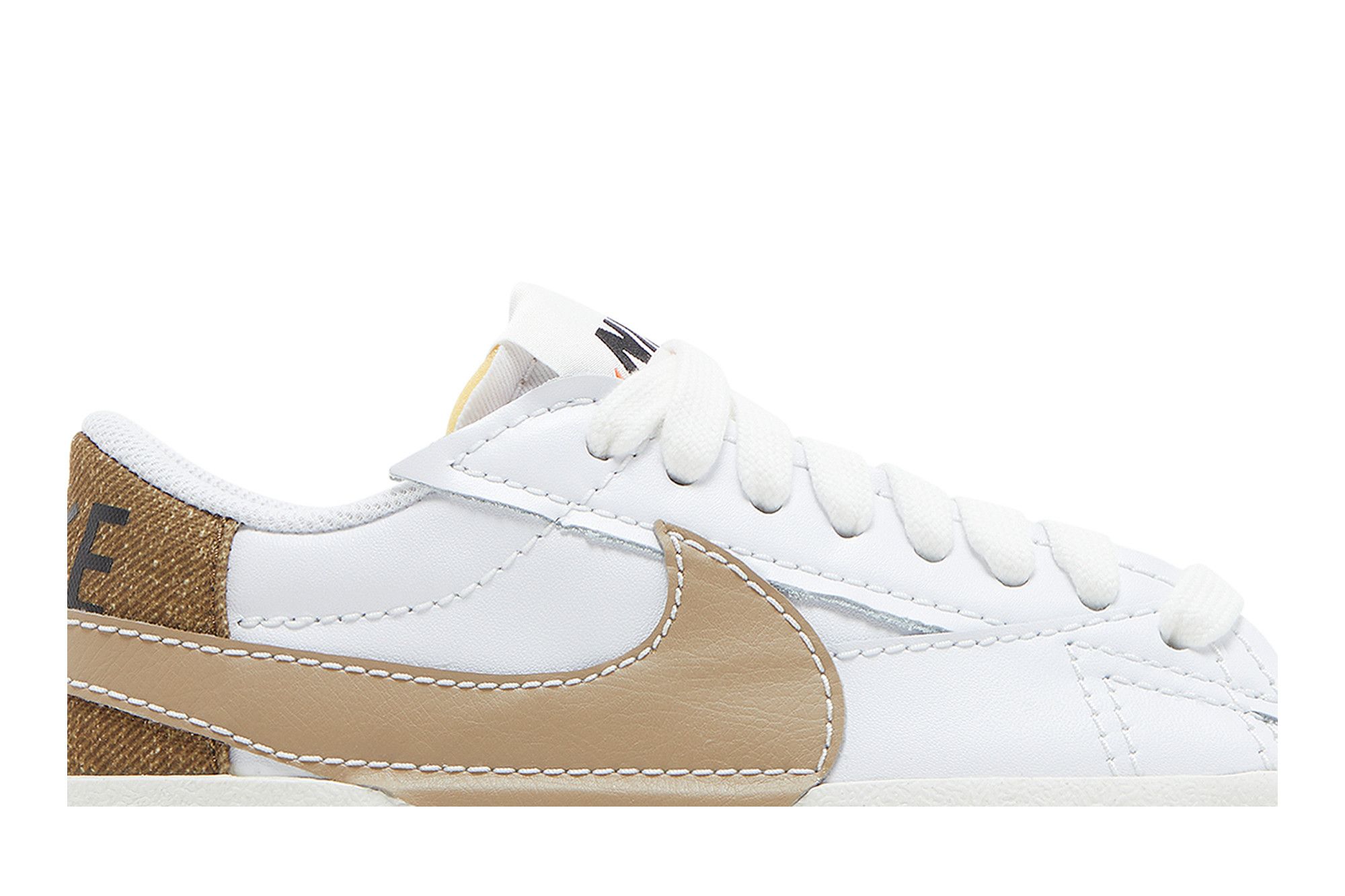 BLAZER LOW ‘77 / OW (26.0cm/US:8.0) Deals on Men's Blazer Low '77 Jumbo 'White Khaki' on Sneakers.com