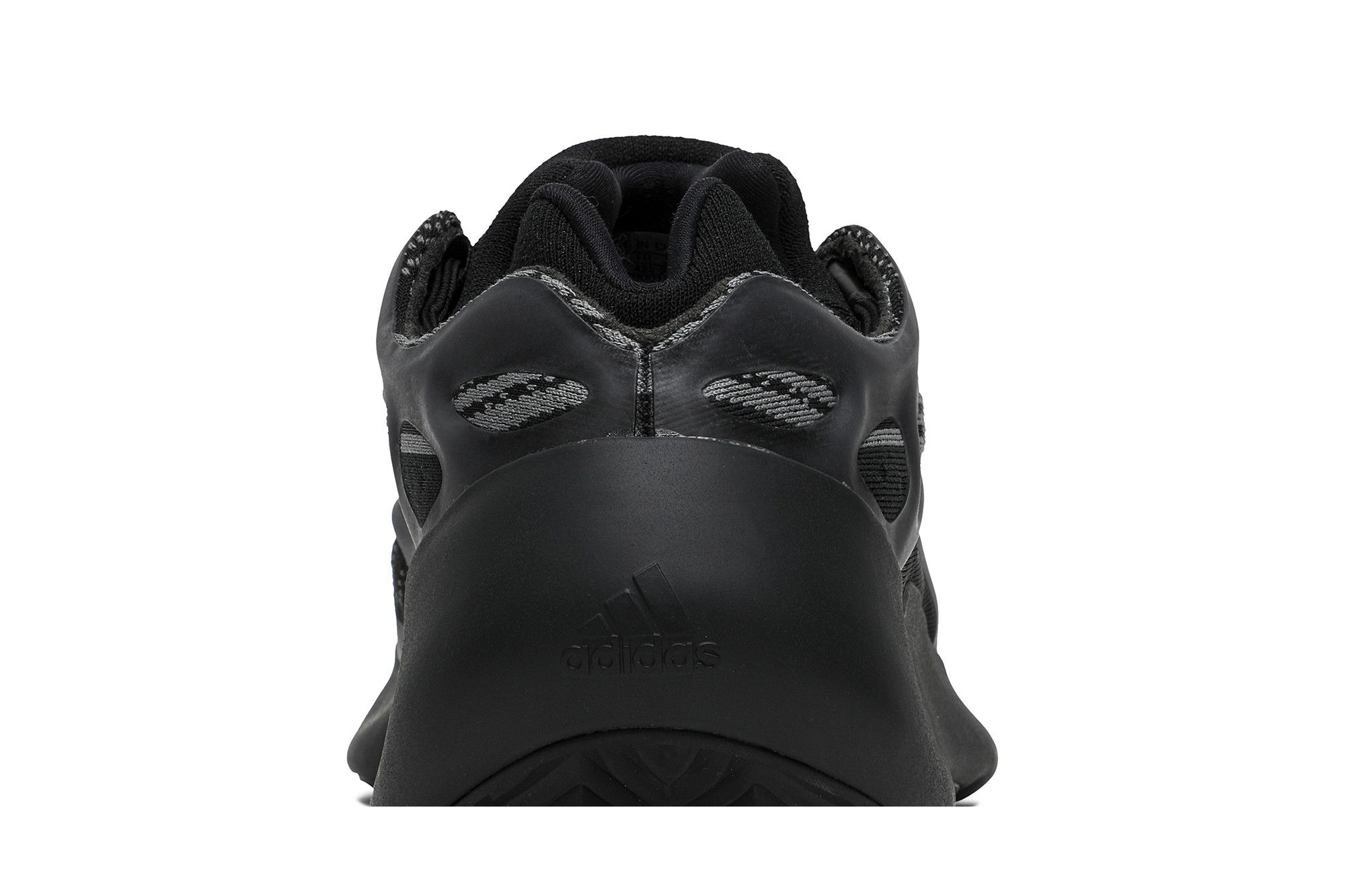 Deals on Men's Yeezy 700 V3 'Alvah' on Sneakers.com