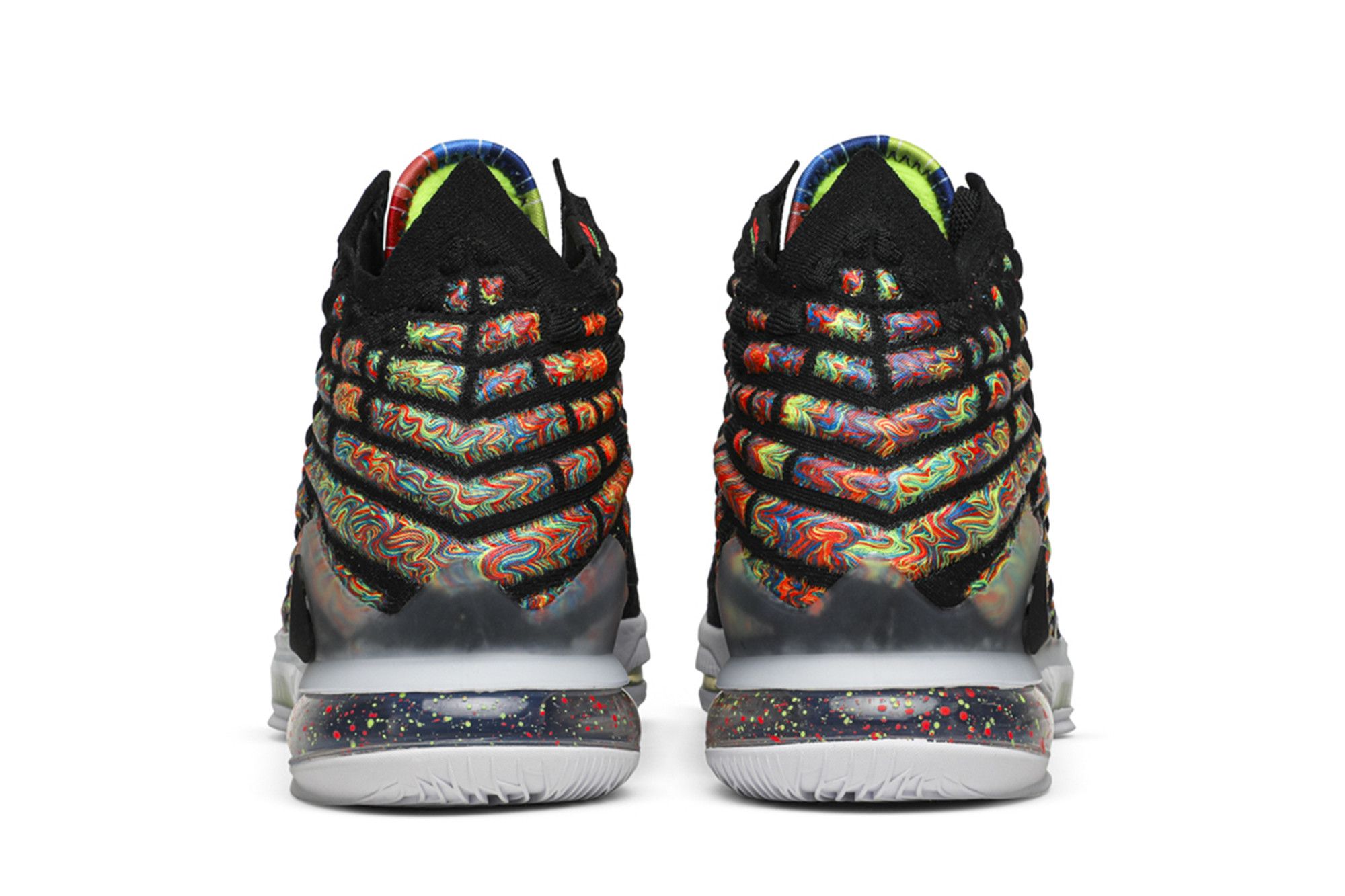 Deals on Men's LeBron 17 'James Gang' on Sneakers.com