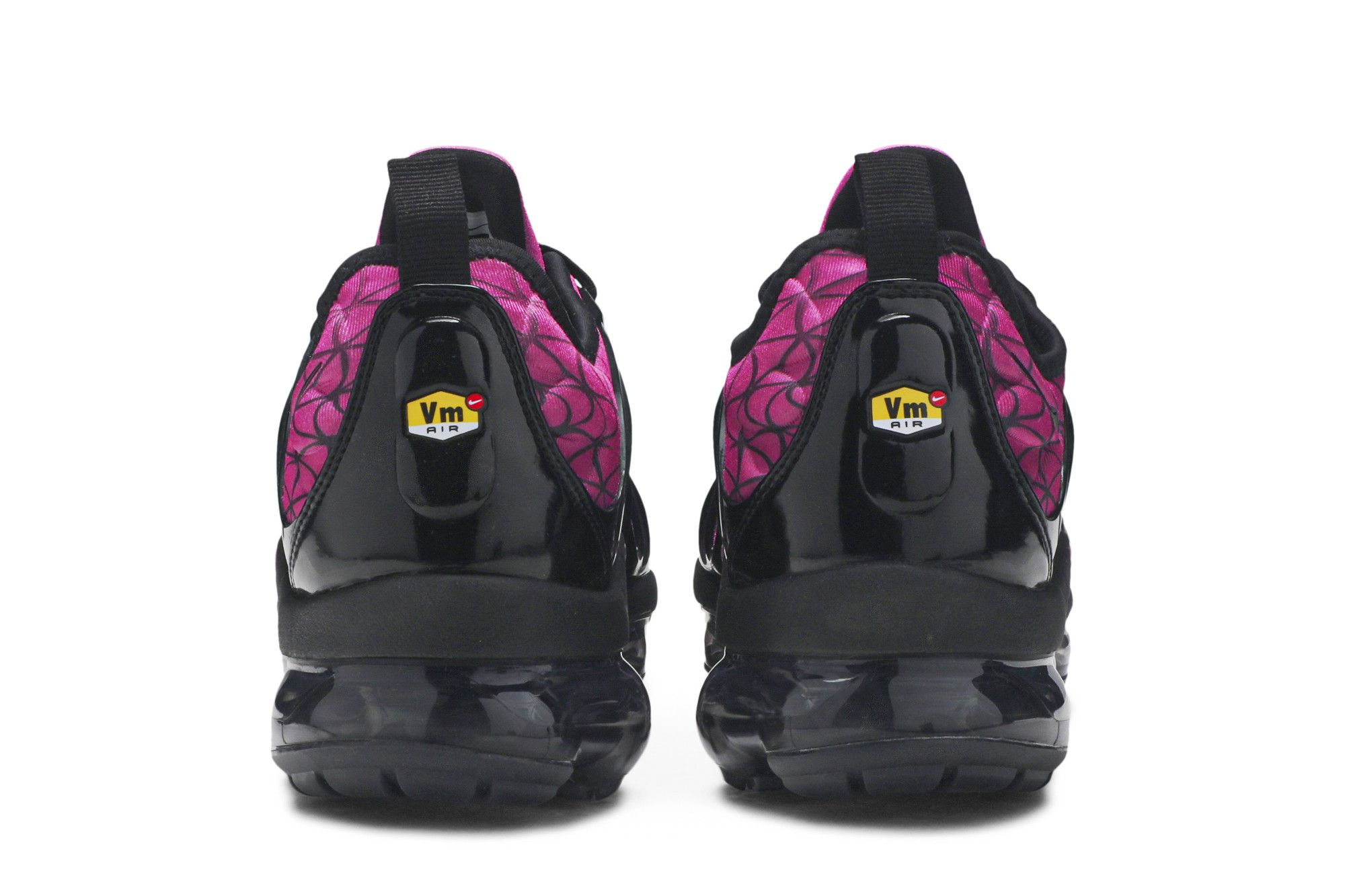 vapormax plus active fuchsia