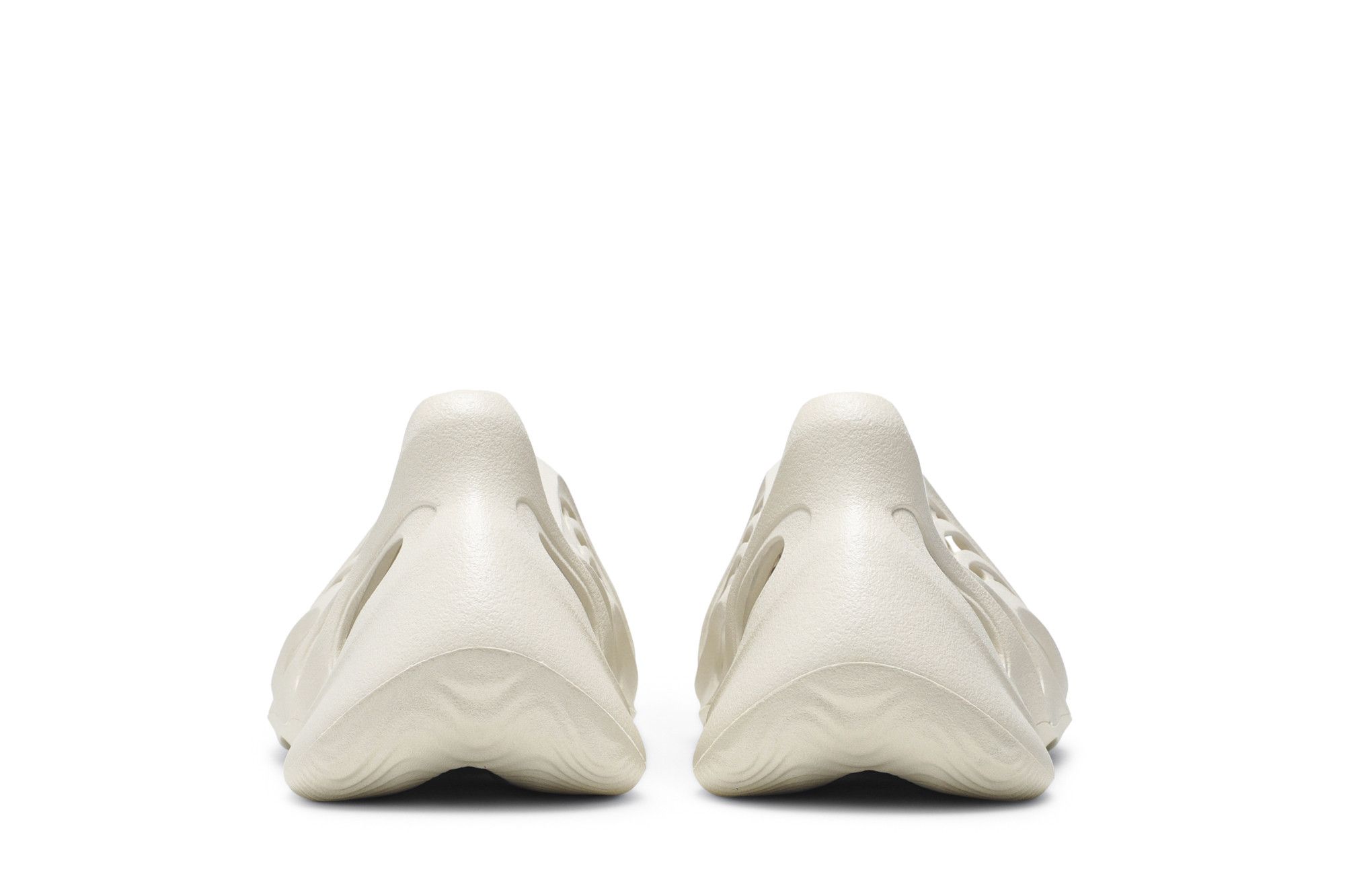 Deals on Men's Yeezy Foam Runner 'Ararat' on Sneakers.com