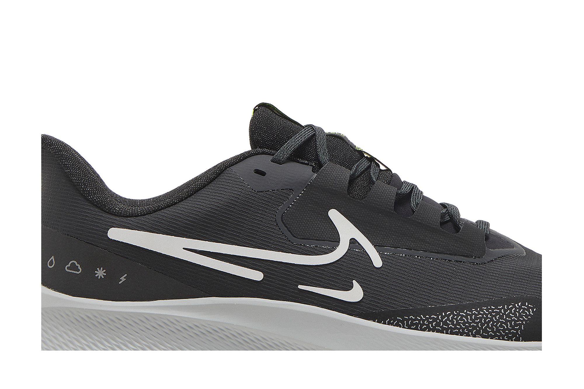 Nike Air Zoom Pegasus 39 Shield Mens Size 7.5 Black Dark Smoke Gray Shoes Run Nike Running Shoe Air Zoom Pegasus 39 Shield - Black/Smoke Grey main image 2