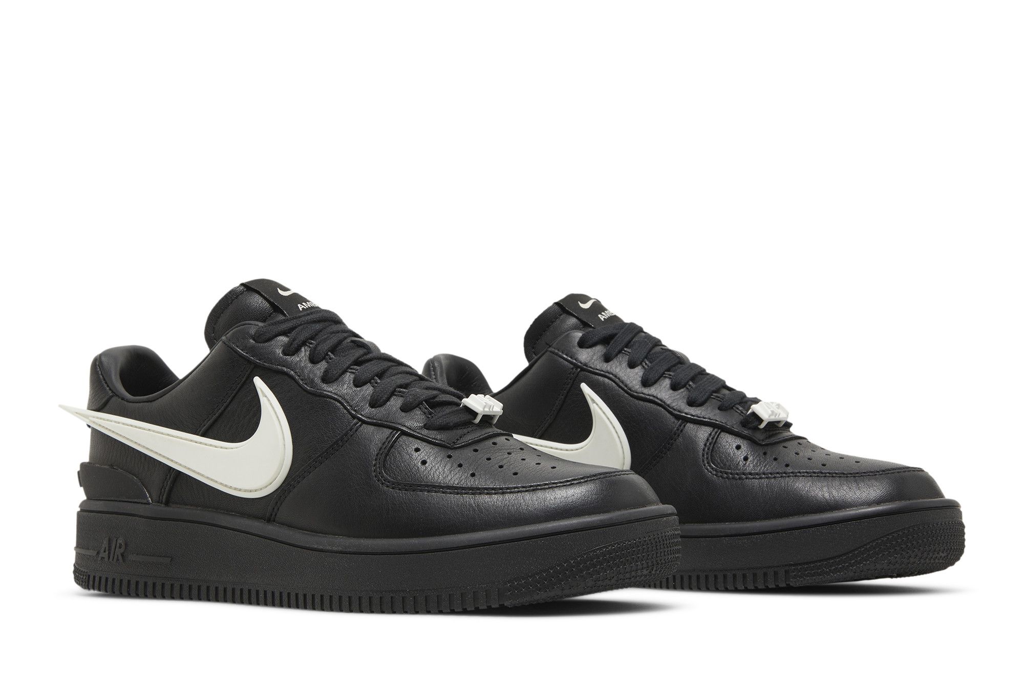 Deals on Men's AMBUSH x Air Force 1 Low 'Black' on Sneakers.com