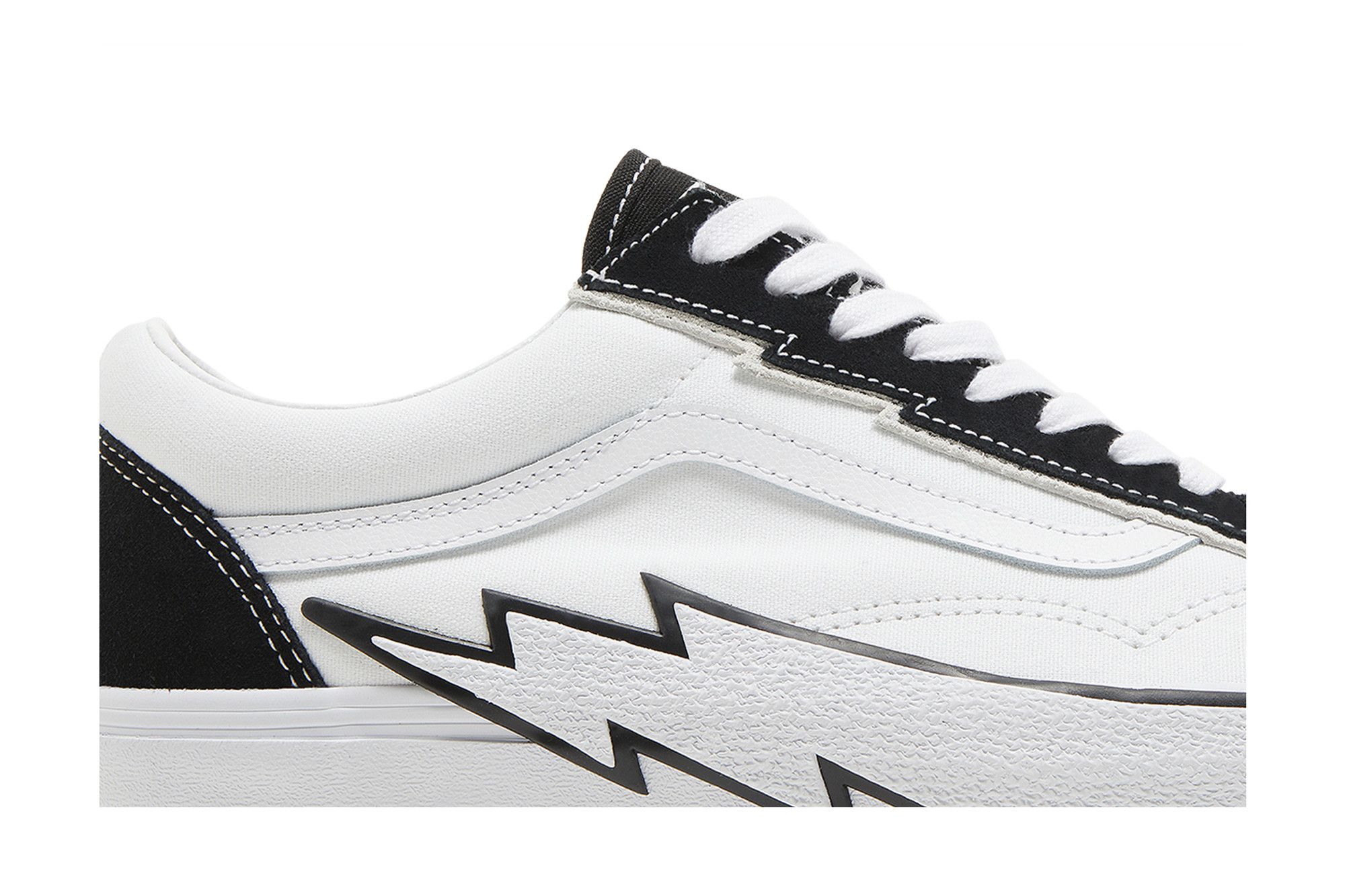 Vans Old Skool Bolt Men\'s Size 10.5 Black White Sneakers Rare Deals on Men main image 3