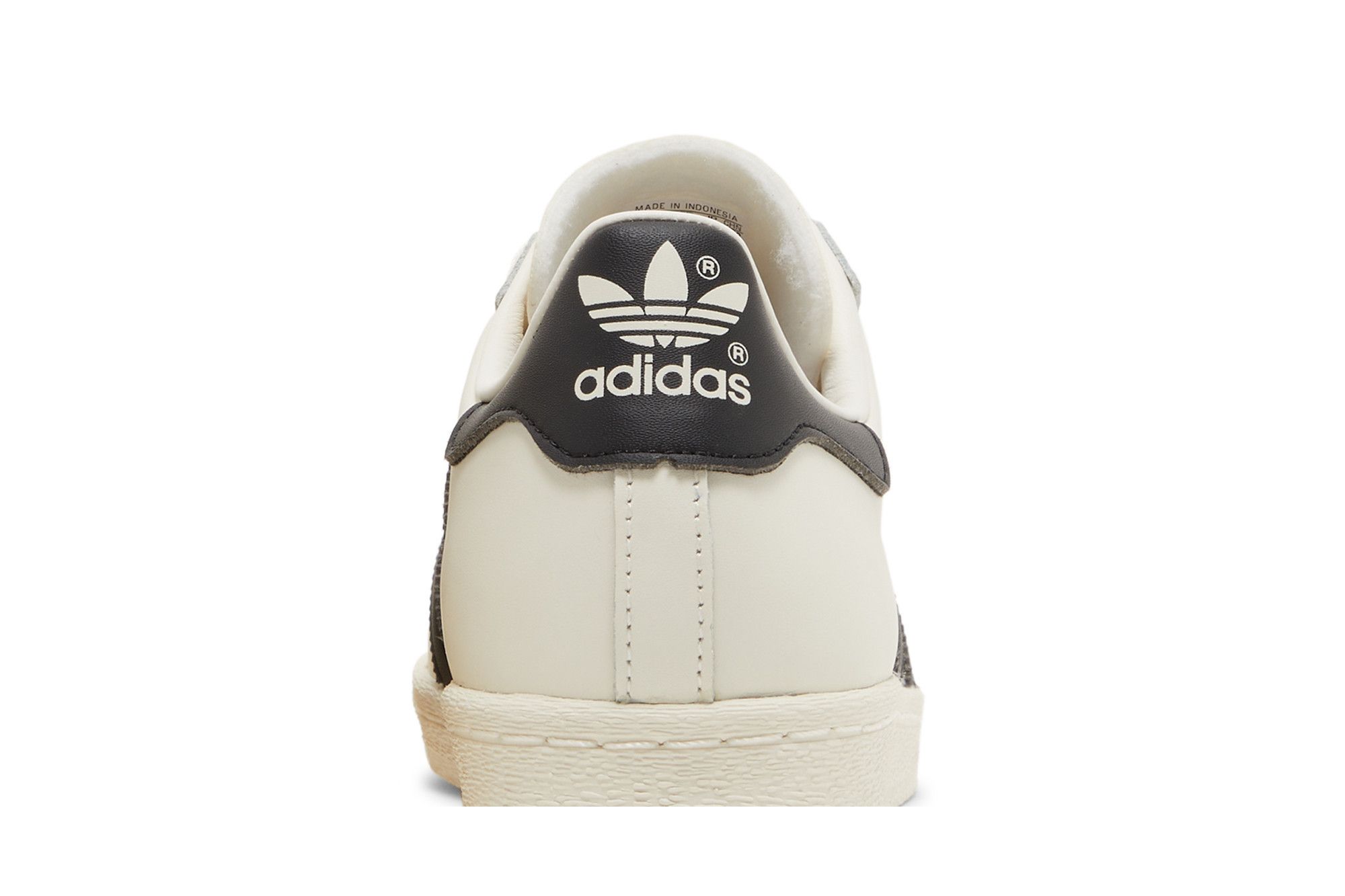 adidas gazelle silver green womens Superstar 82 x SFTM - Cream White/Core Black-Off White
