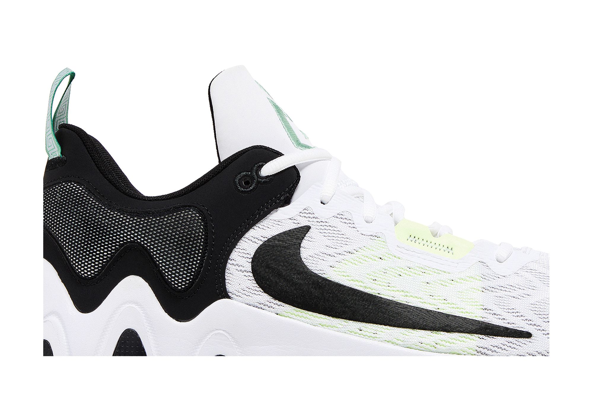 Nike Giannis Immortality 2 in White Black Volt Basketball Shoes Size 6 Youth Nike Giannis Immortality 2  main image 2