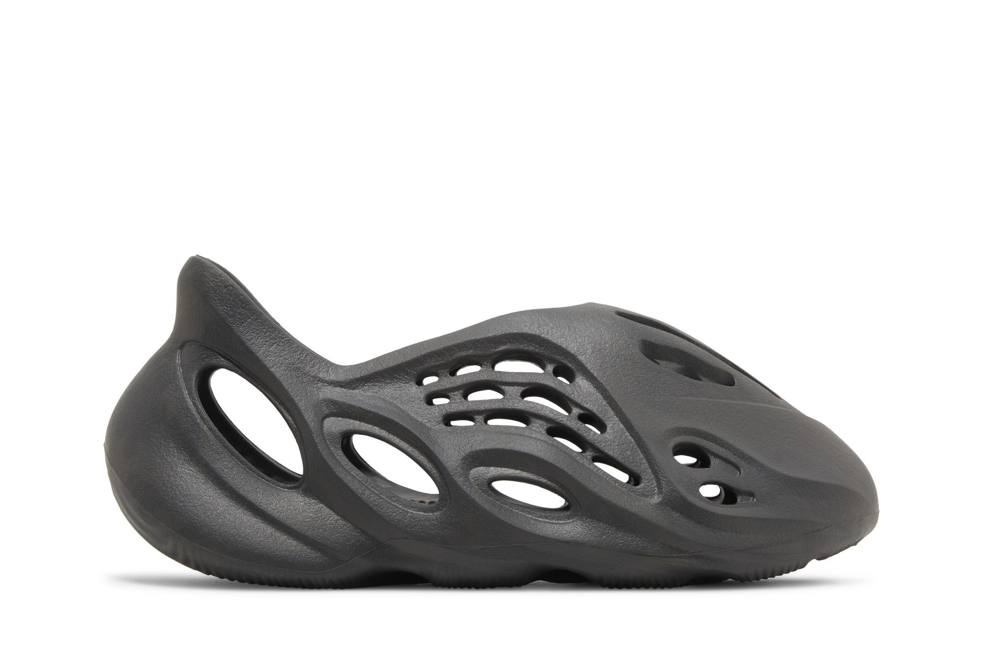 美品  YEEZY FOAM RUNNER Onyx HP8736 Deals on Men's Yeezy Foam Runner 'Onyx' on Sneakers.com