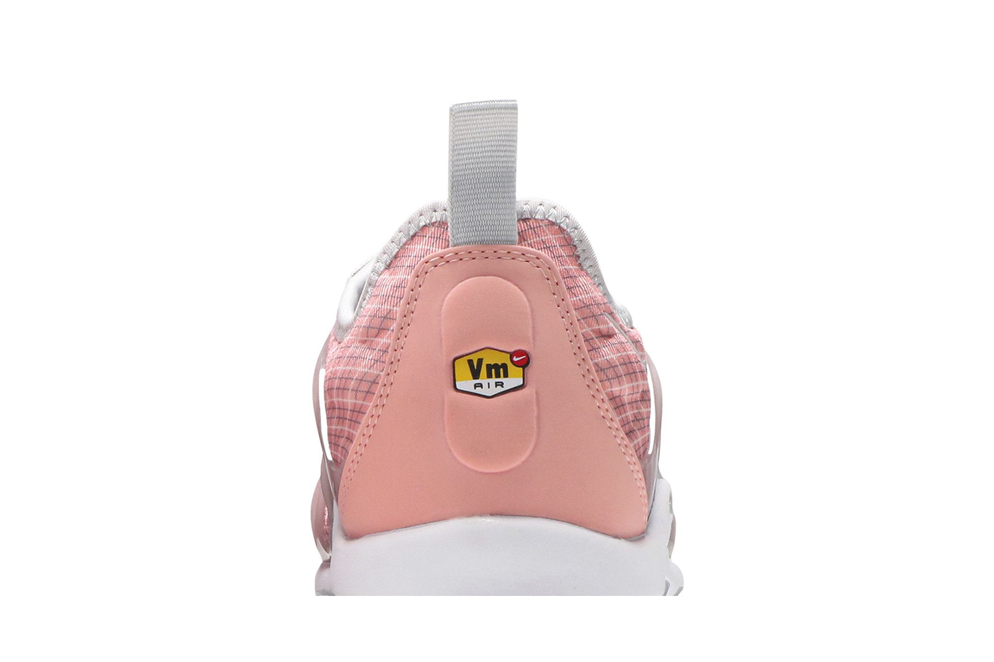 nike air vapormax plus bleached coral