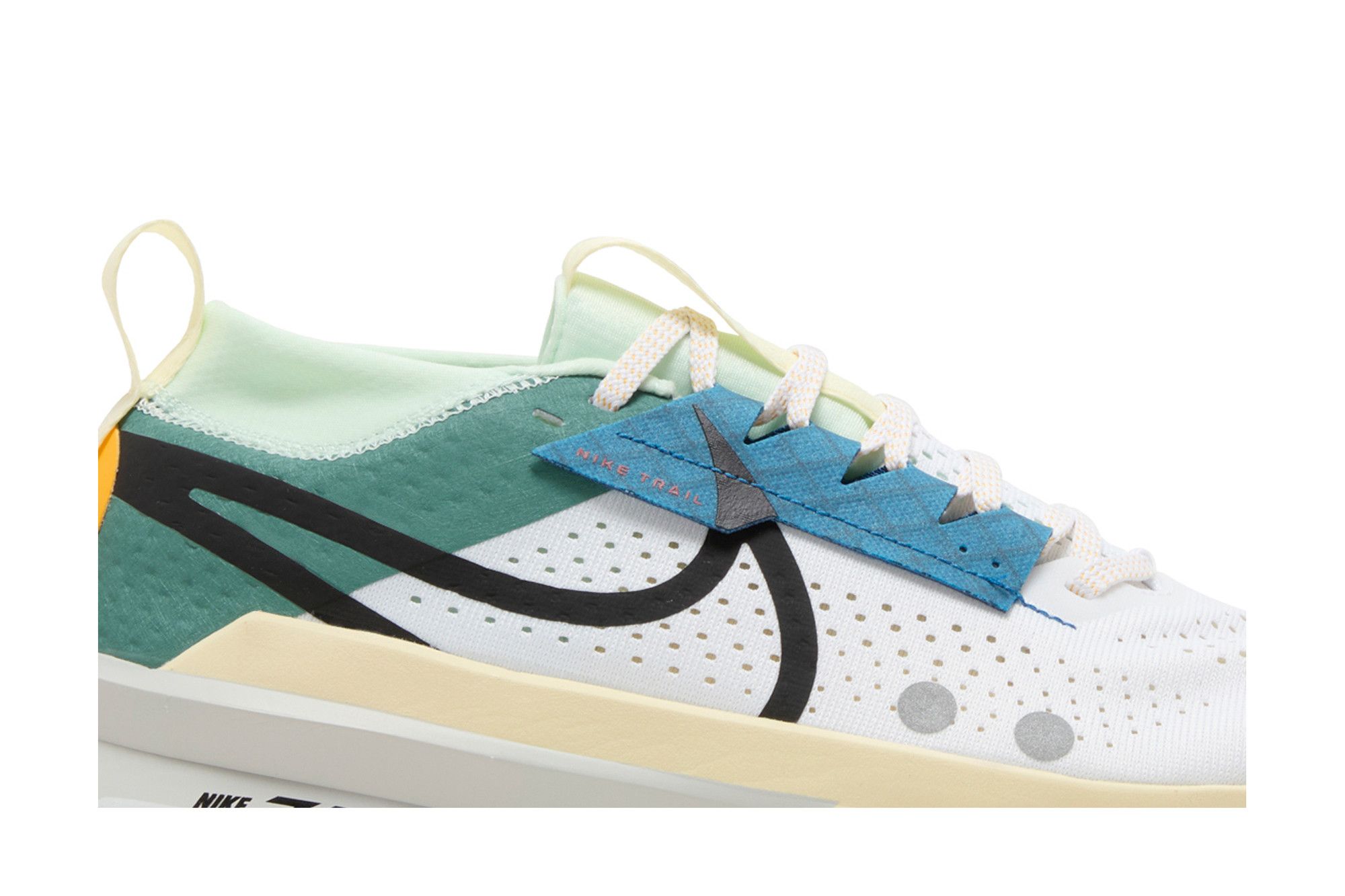 Deals on Men's ZoomX Zegama 2 'Bicoastal Court Blue' on Sneakers.com