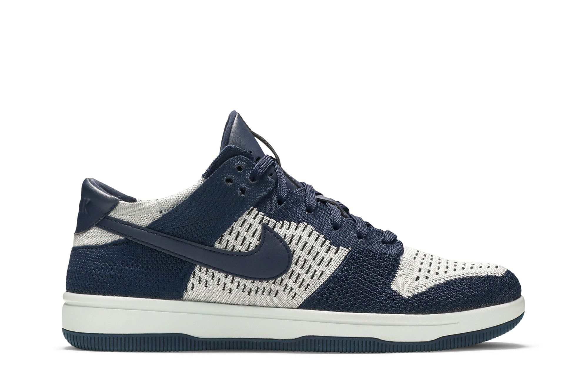 Nike Dunk Low Flyknit Men main image 2