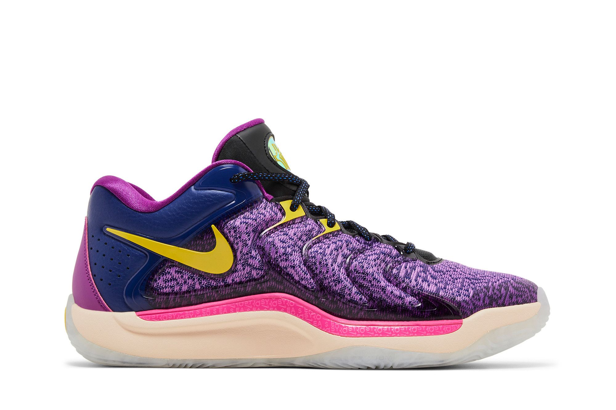 Deals on Men's KD 17 'Travel Ball' on Sneakers.com