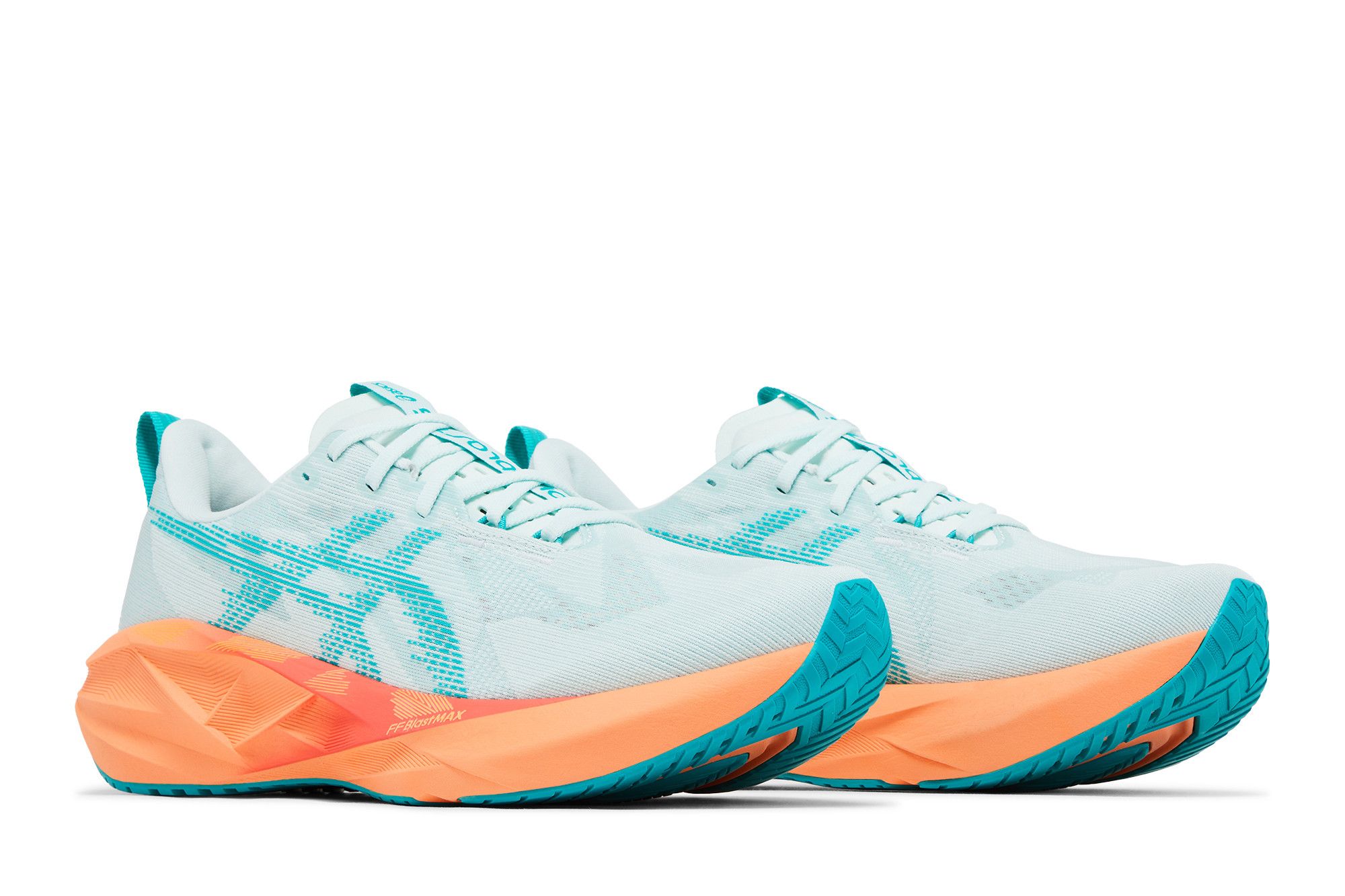 Deals on Men's Novablast 5 'Soothing Sea Wave Teal' on