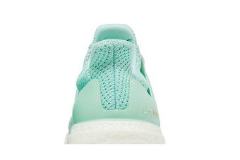 adidas gazelle silver green womens adidas Ultraboost 22 Made with Nature Shoes