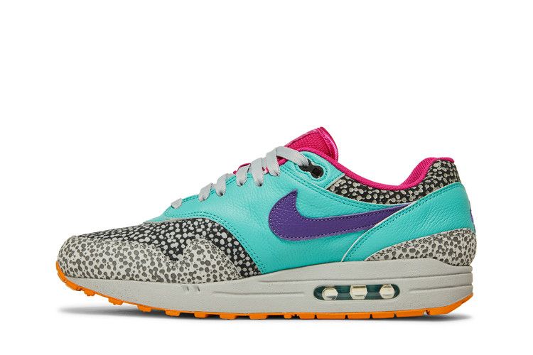 Deals on Men's Air Max 1 Unlocked By You on Sneakers.com